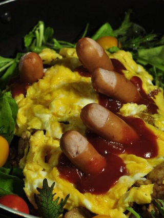 Illustration for article titled Zombie Omelets Are Both Terrifying and Delicious